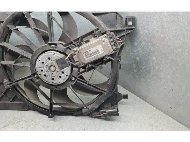 Вентилятор радиатора     3M5H8C607RH, 0130307072    Volvo C30 