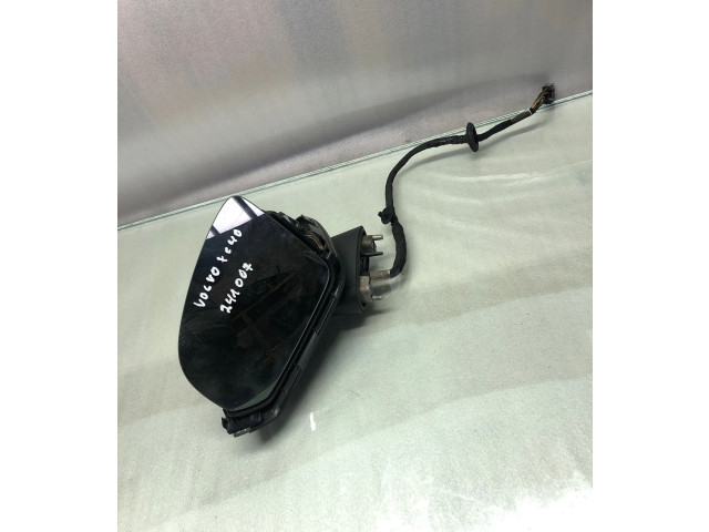 Зеркало электрическое Volvo XC40 - года