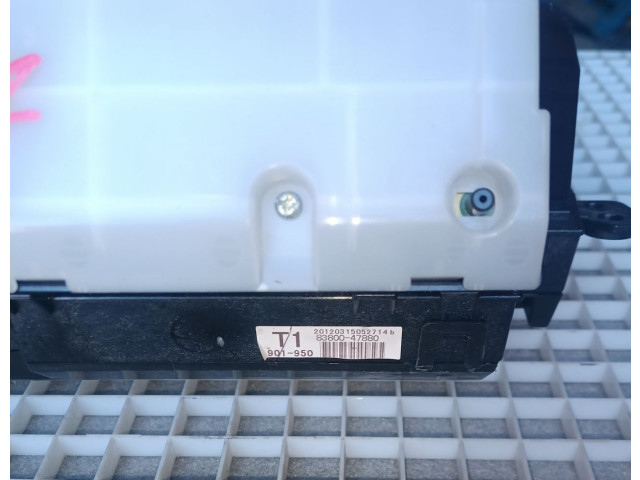 Přístrojová deska Toyota Prius (XW30) 2011 PRIUS30, 8380047880