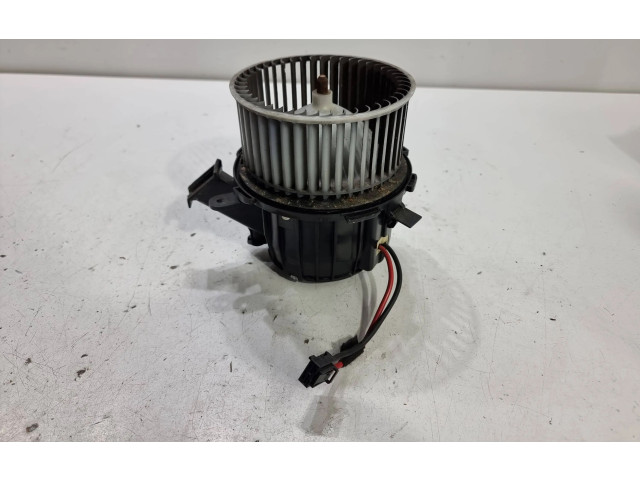 Вентилятор печки       Audi Q5 SQ5
