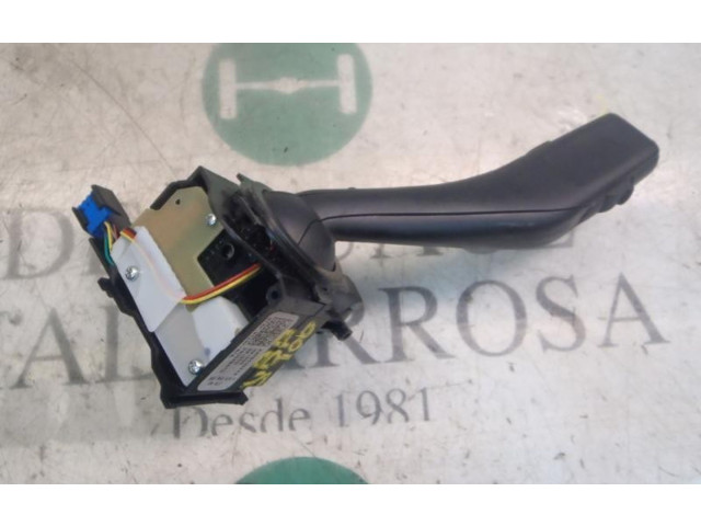 Ручка стеклоочистителей 1K0953519J9B9   Volkswagen Golf SportWagen