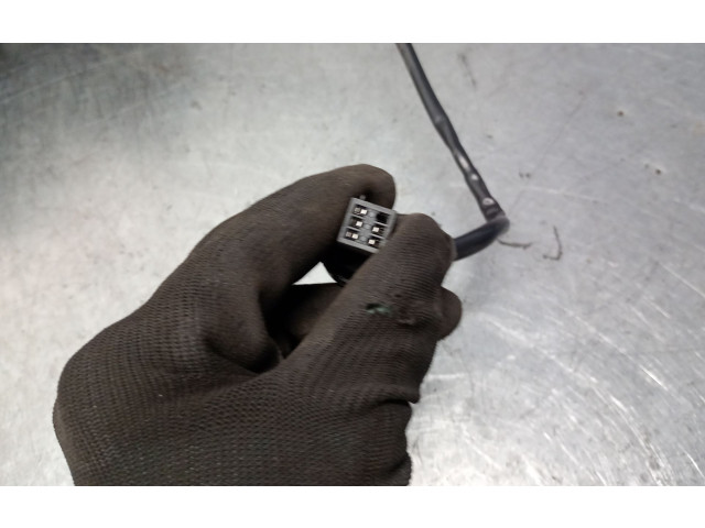 Зеркало электрическое        Opel Meriva B  2010 - 2016 года   