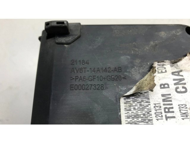 Блок предохранителей  AV6T14A142AB, 21184   Ford Focus    