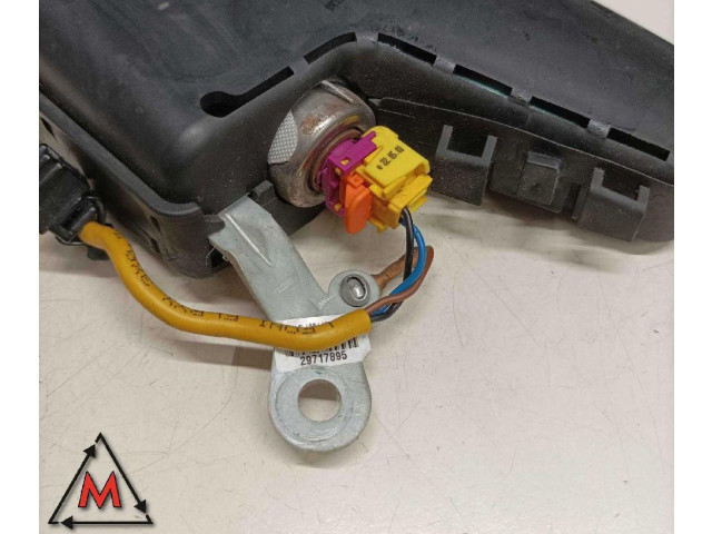 Форсунка 1T0880242A    Audi A3 S3 8P   