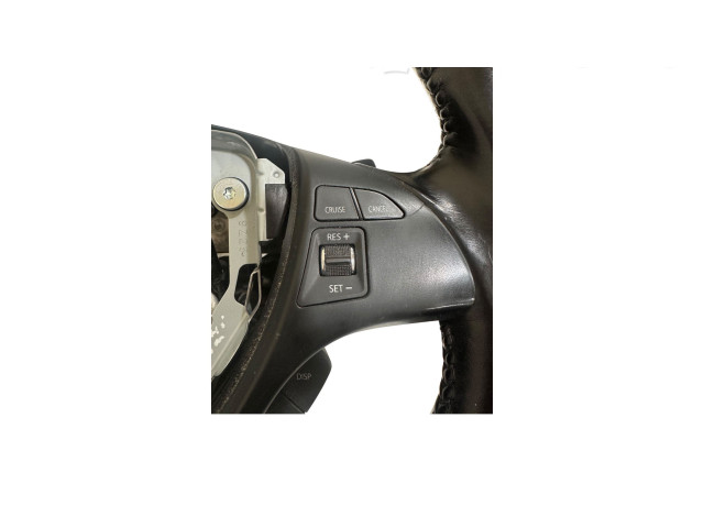 Volant Suzuki Kizashi 2011   