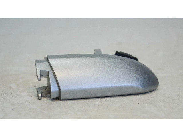 Другая деталь салона