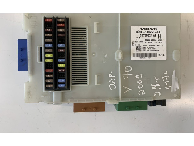 Блок предохранителей  7G9T-14C256-FA, 7G9T-14C256-FA   Volvo V70    