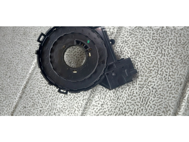 Подрулевой шлейф SRS    Skoda Octavia Mk2 (1Z)