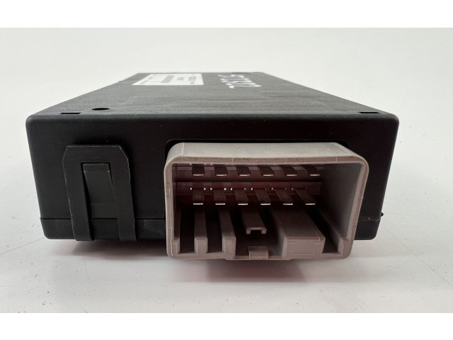 Блок управления 30716987   Volvo V70