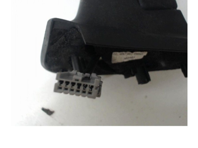 Zpětné zrcátko Nissan Micra C+C 2004