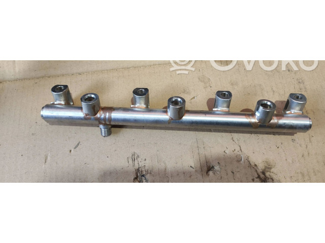 Топливная рампа 000283629, 175201417 Maserati Levante