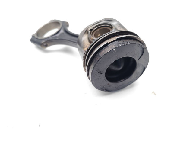 Píst OM640.940, 640.940   Mercedes-Benz A W169    OM640.940 