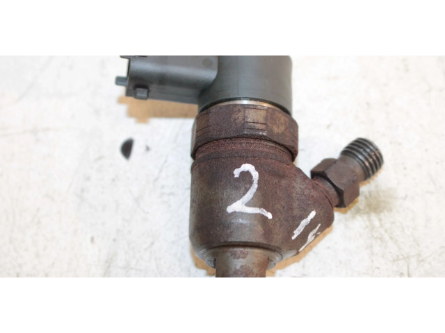 Vstřikovač 33800-2A800, 0445110411 Hyundai i40 pro naftový motor 1.7 Dyzelis