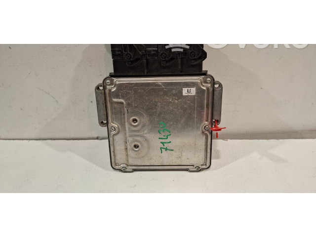 Блок управления двигателя 237102213R, 0281019147 Dacia Dokker