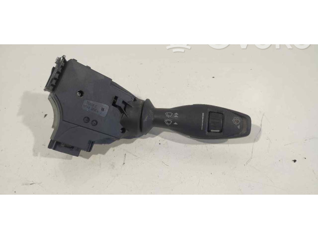 Ручка стеклоочистителей 8A6T17A553AC Ford Fiesta