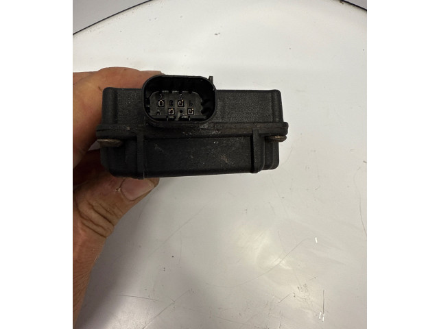 Блок управления 102014700A, S0010 Tesla Model S