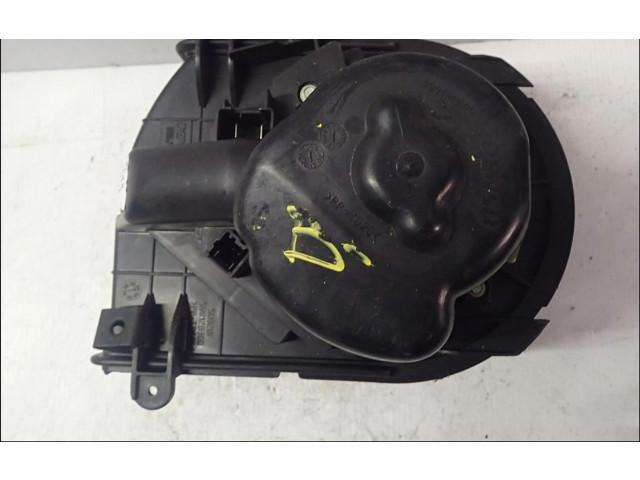 Вентилятор печки       Citroen C8