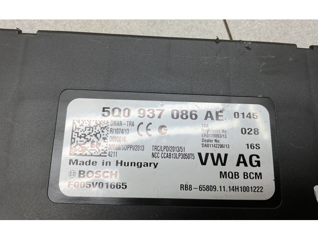 Блок комфорта 5Q0937086AE   Skoda Octavia Mk3 (5E)   