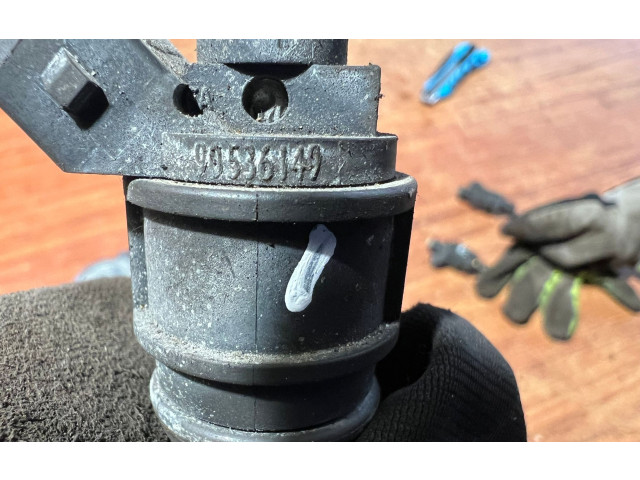 Vstřikovač 90536149 Opel Vectra C