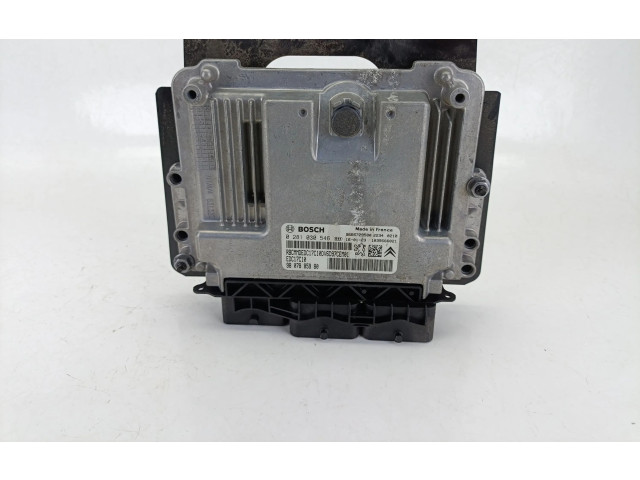 Блок управления двигателя 9807885980   Peugeot Partner