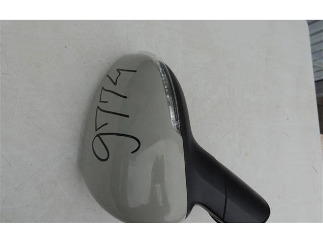 Zpětné zrcátko KIA Rio 2011