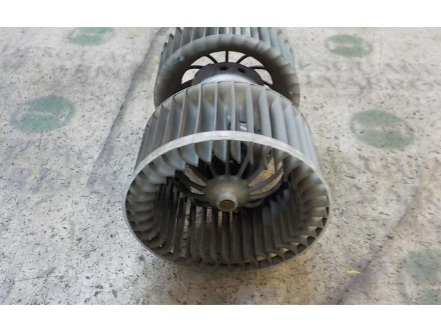Вентилятор печки 64113453729 BMW X3 E83