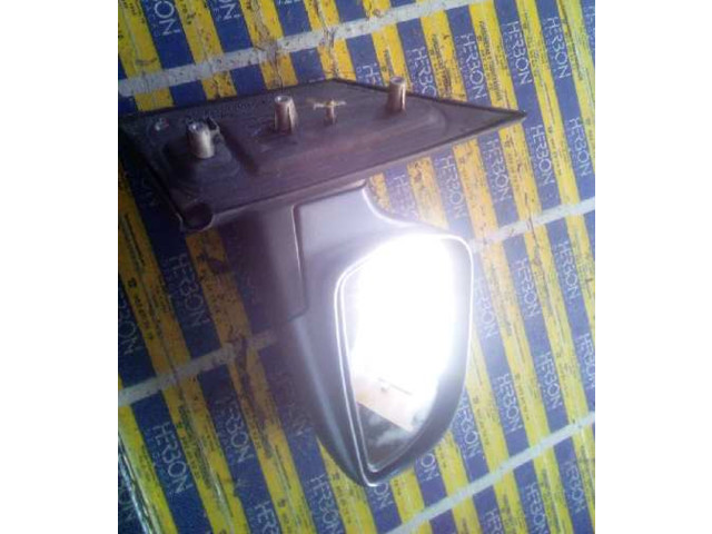 Zpětné zrcátko Hyundai Matrix 2001