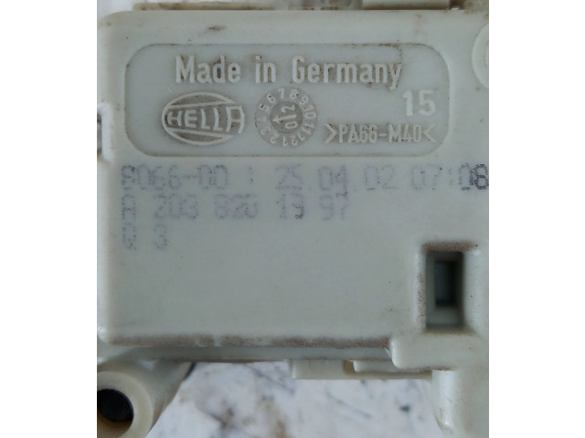 Zpětné zrcátko Mercedes-Benz C W203 2002 A2038201997