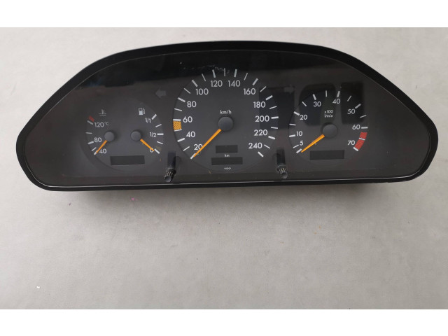 Přístrojová deska Mercedes-Benz C W202 1996 2025404811, 84563046