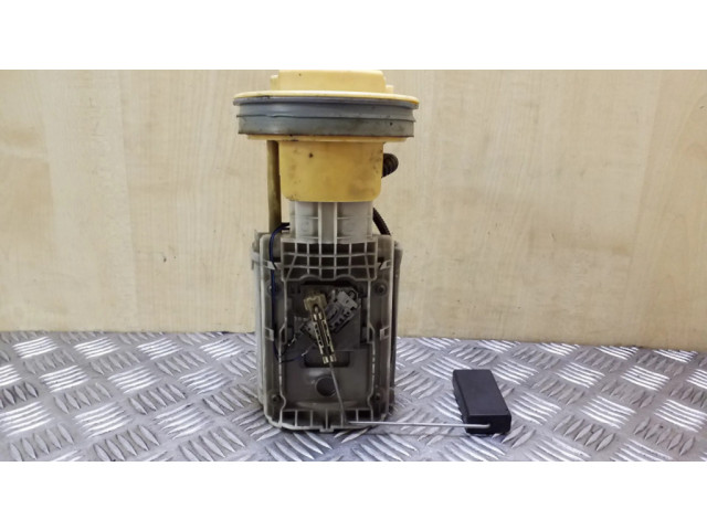 Насос топлива (в топливном баке)