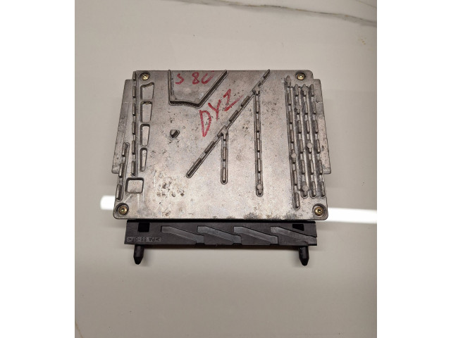 Блок управления двигателя 0281001776   Volvo V70