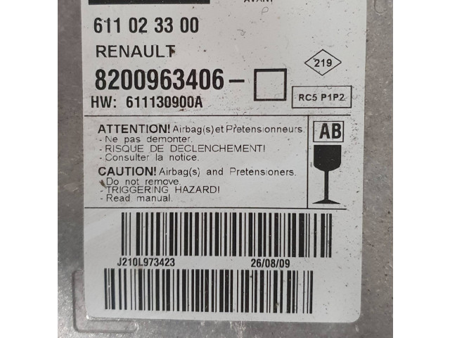 Блок подушек безопасности 8200963406, 611023300   Renault Clio III