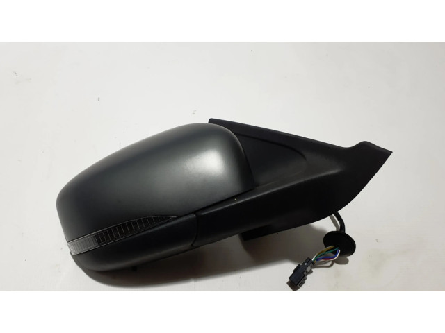 Зеркало электрическое правое Dacia Spring 2021- года