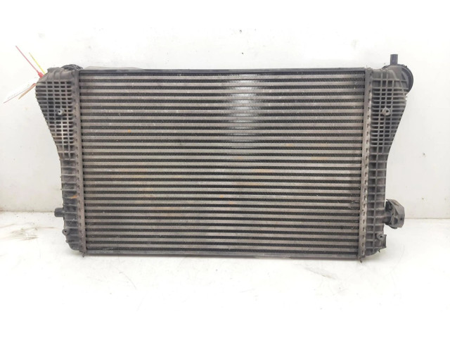 Интеркулер  3C0145803F   Volkswagen PASSAT 