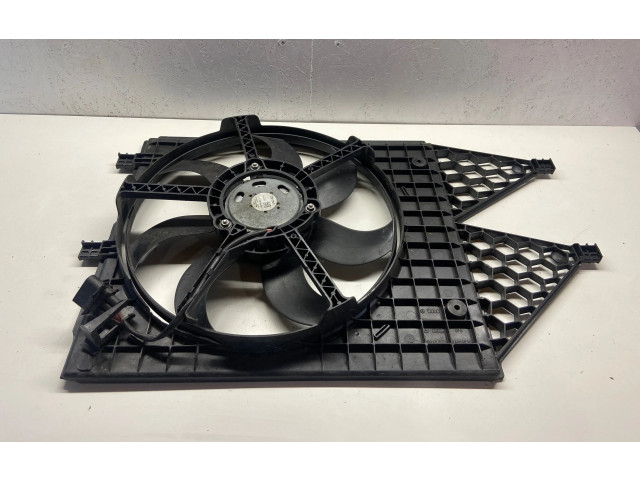 Вентилятор радиатора 6R0121207Q, PA66GF30 Skoda Rapid (NH)