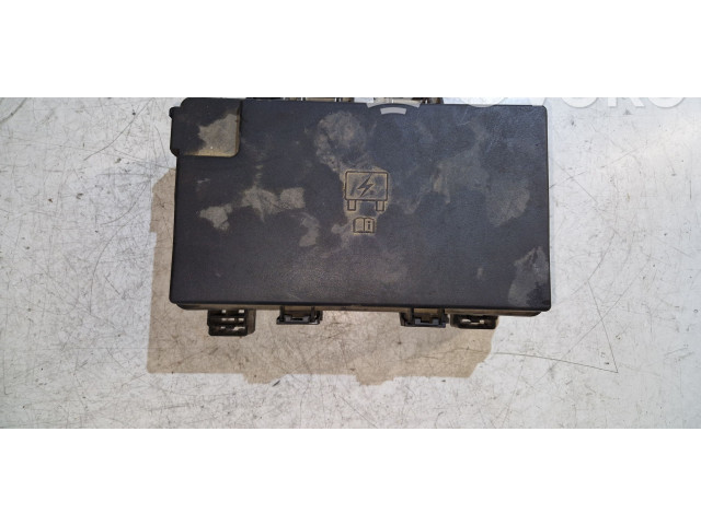 Блок предохранителей P68194607AD   Jeep Grand Cherokee    