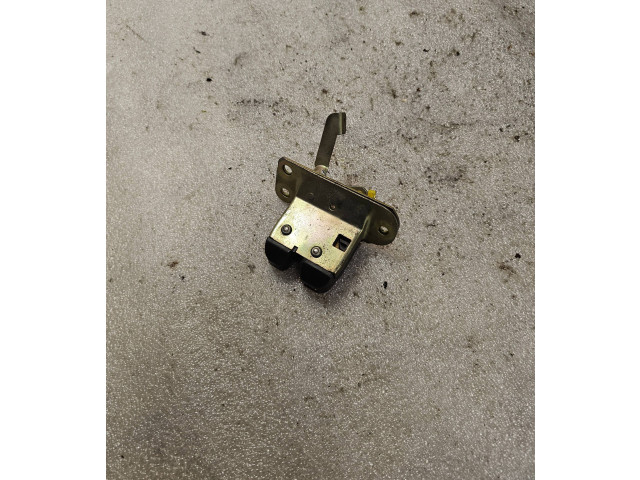 Zámek zadních dveří Volvo S40, V40 2002