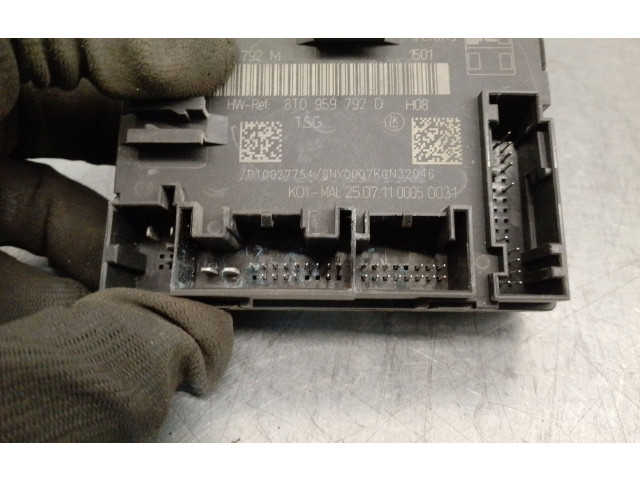 Блок комфорта 8T0959792M, 8T0959792D Audi A4 Allroad