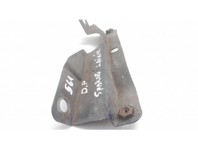 Держатель крыла