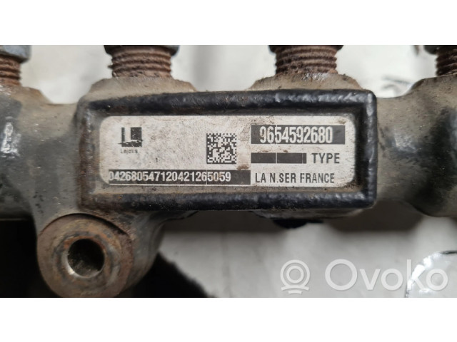 Топливная рампа 9654592680   Citroen C4 I 1.6 