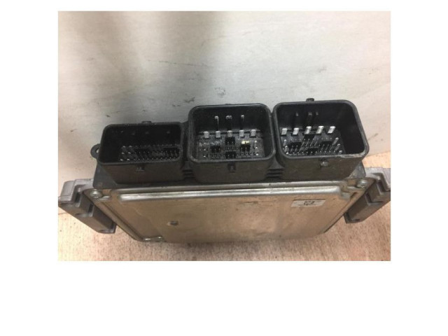 Блок управления двигателя 1944F4, 1944F4 Citroen DS3