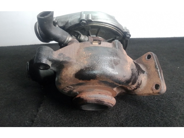 Turbodmychadlo Турбина Volvo S40 D4204T