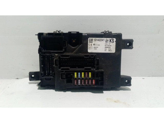 Pojistková skříňka Řídící jednotka BSM 13142241 Opel Cors A