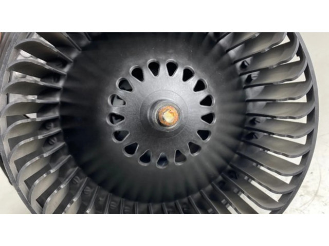 Вентилятор печки    3Q1819021C, 5Q0907521C   Volkswagen Touran III