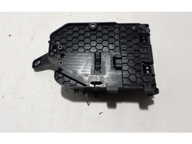 Pojistková skříňka A2239061202 Mercedes-Benz C W206 2021