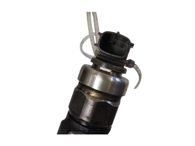 Vstřikovač RF7J13H50 Mazda 6