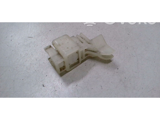 Топливная рампа    Citroen C1  