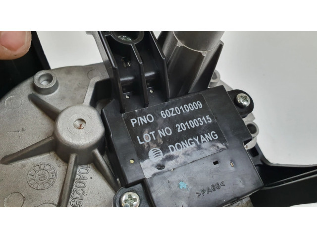 Моторчик заднего дворника 13256917 Opel Astra J