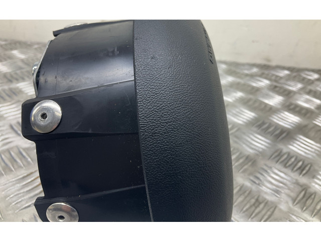 Подушка безопасности водителя 8J0880201H   Audi TT TTS Mk2