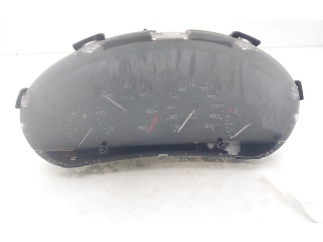 Přístrojová deska Peugeot 206+ 9648836380